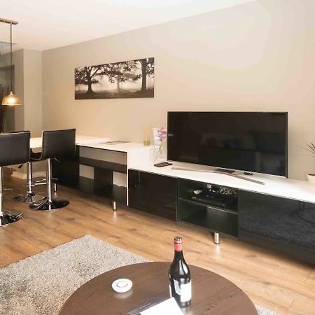 Aaron Wise Apartments Cardiff Exteriör bild
