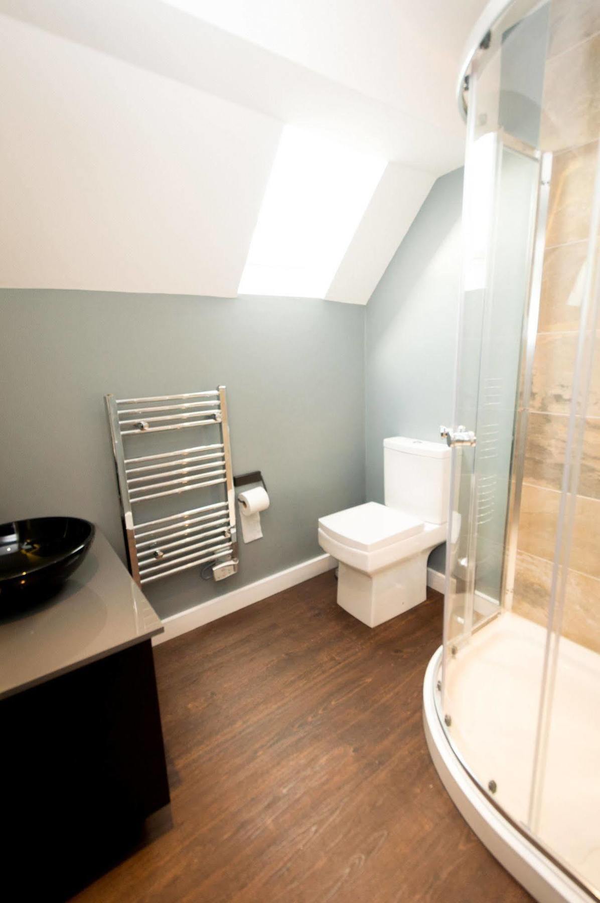 Aaron Wise Apartments Cardiff Exteriör bild